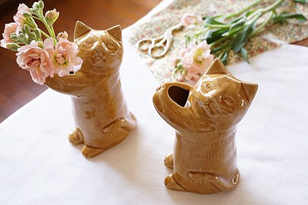 オ３７ ネコ花瓶 - 益子焼の小さな窯元「よしざわ窯」- 生活陶器