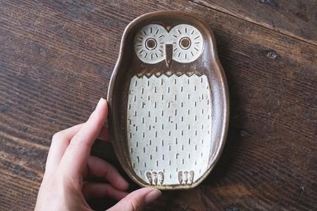 フ13 oldwhite フクロウ小皿 - 益子焼の小さな窯元「よしざわ
