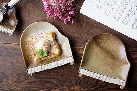 イ4 グランドピアノの器 大 - 益子焼の小さな窯元「よしざわ窯