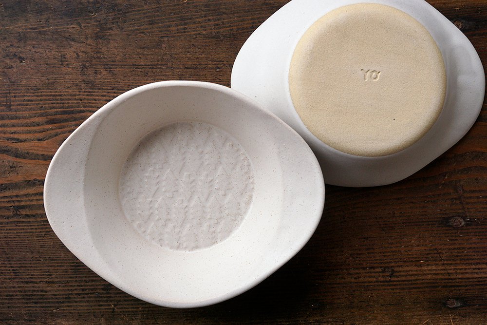 ホワイト 森のスープ皿 - 益子焼の小さな窯元「よしざわ窯」- 生活陶器 