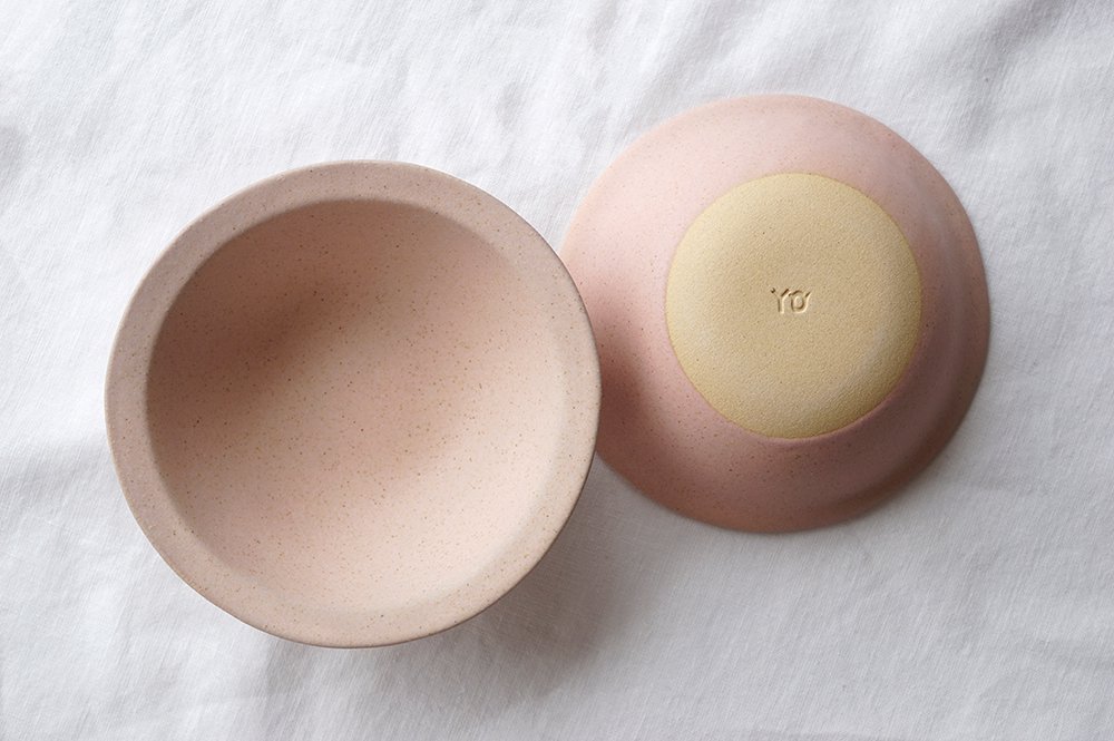 チ１４ ピンク デリボウル 丸 小 - 益子焼の小さな窯元「よしざわ窯」- 生活陶器「onthetable」
