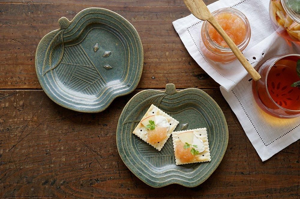 ユ10 銅緑釉 パッチワークのりんご皿 - 益子焼の小さな窯元