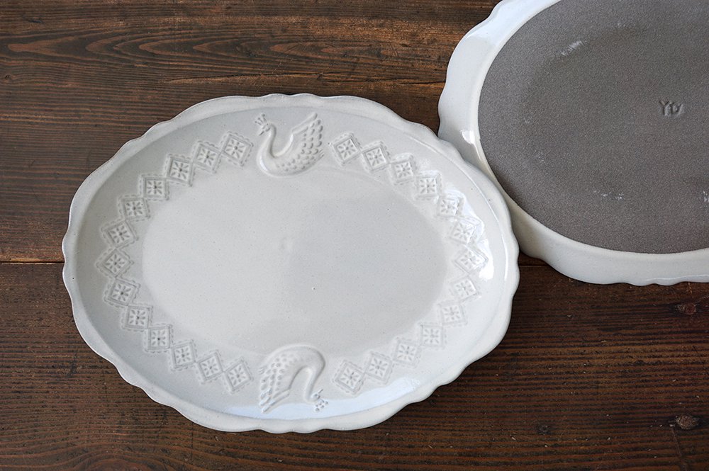 フ１４ 白鳥のプレート - 益子焼の小さな窯元「よしざわ窯」- 生活陶器 
