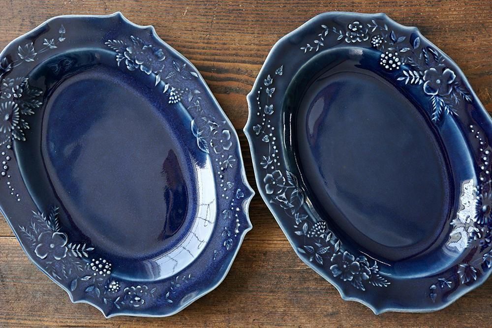 イ16 ヨルノアオ 稜花オーバル絵皿（貫入/釉ヒビあり） - 益子焼の