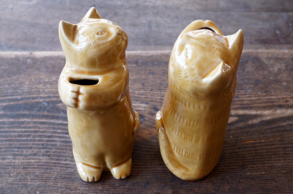 オ３７ ネコ花瓶 - 益子焼の小さな窯元「よしざわ窯」- 生活陶器 
