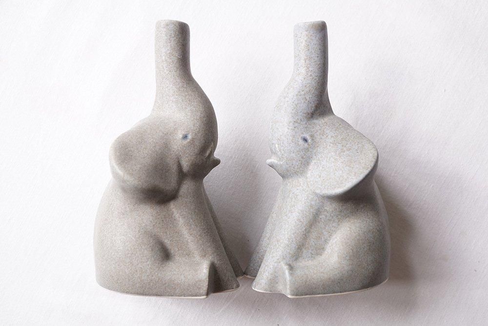 ミ31 ゾウ花瓶 - 益子焼の小さな窯元「よしざわ窯」- 生活陶器