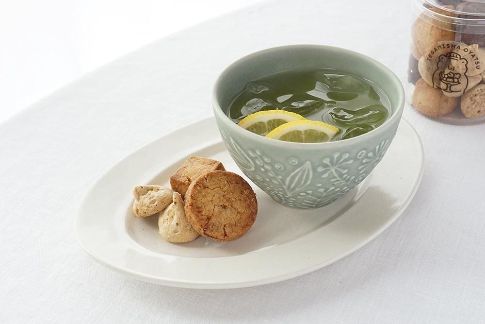 よしざわ釜　皿　プレート　セット　陶器　ボタニカル ア22 薄緑（しっとり） ボタニカルまるカップ - 益子焼の