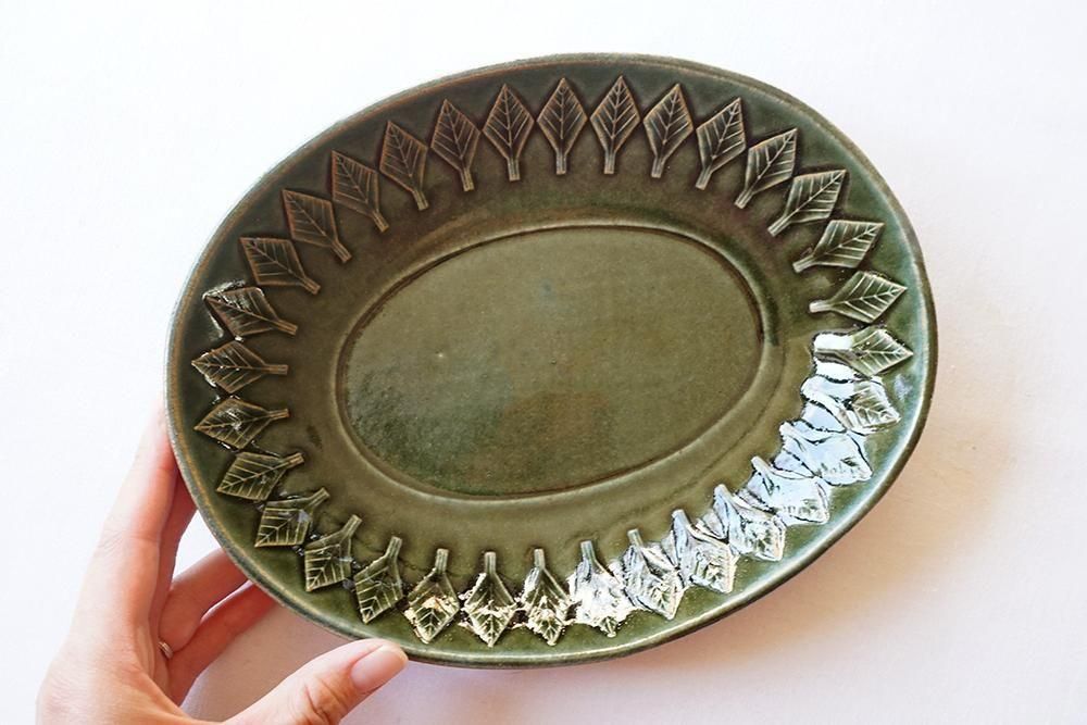 エ1 ベルベットグリーン ツリーパターンの楕円鉢（貫入/釉ヒビあり