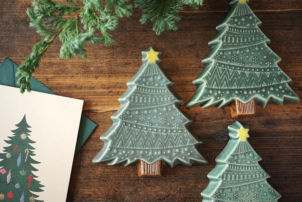 カ10 クリスマスツリーの小さな台皿 - 益子焼の小さな窯元「よしざわ