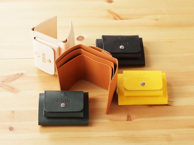 外コインケースのコンパクト三つ折り財布 ナチュラル - JOLI ALL LEATHER ITEMS オンラインショップ