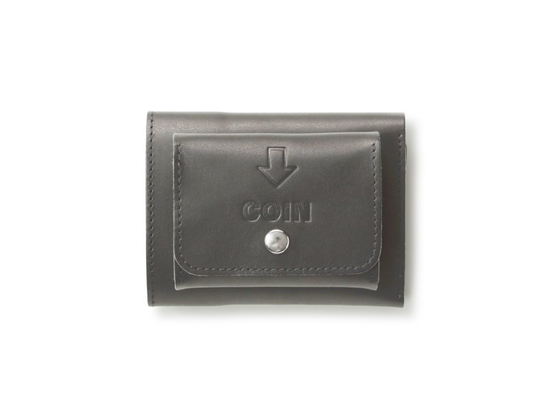外コインケースのコンパクト三つ折り財布 ブラック - JOLI ALL LEATHER
