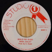 Basil Daley / Hold Me Baby (USED)