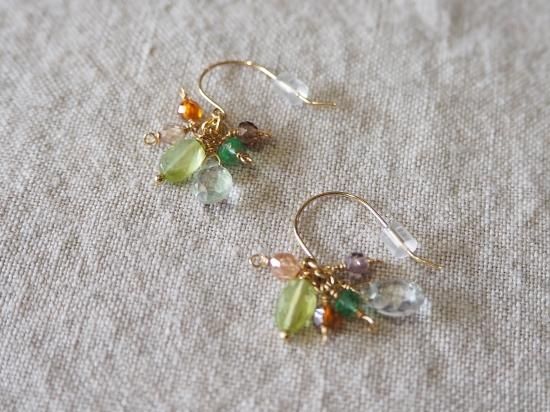 ピアス(ペリドット) K10 ペリドット ボディピアス │ 揺れる・ブラタイプ│16G/14G