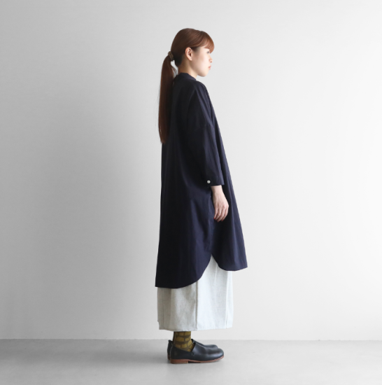 HUIS./遠州織物タイプライタークロスロングシャツ(ダーク HUIS./遠州織物タイプライタークロスロングシャツ(ダーク