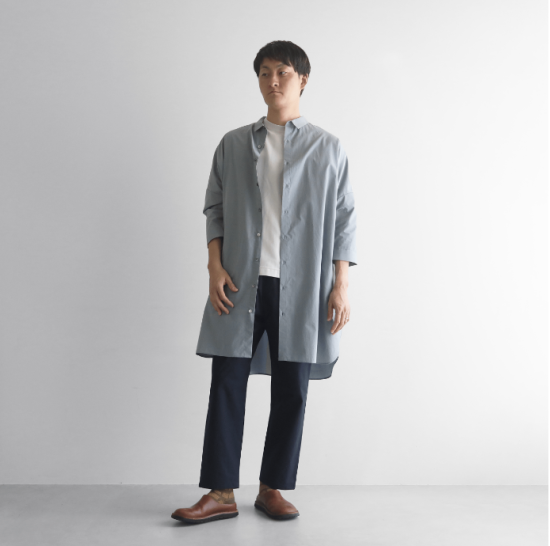 HUIS./遠州織物タイプライタークロスロングシャツ(ブルー HUIS./遠州織物タイプライタークロスロングシャツ(ブルー