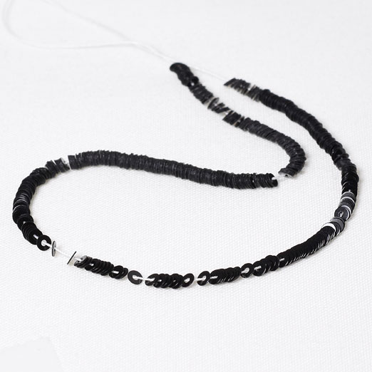 格安 スパンコールとビーズ刺繍の黒ジャケット - メルカリ