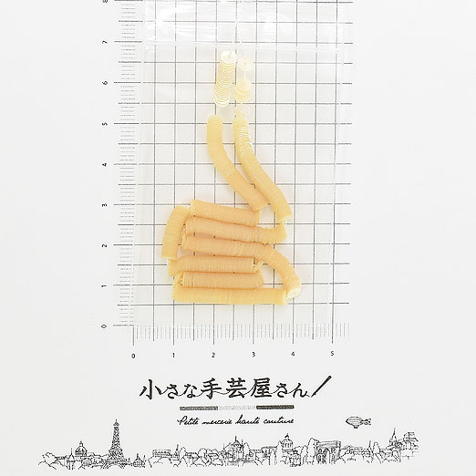 【オートクチュールスパンコール】4mm平 シェルオーロラクリーム 2019 Paris Collection