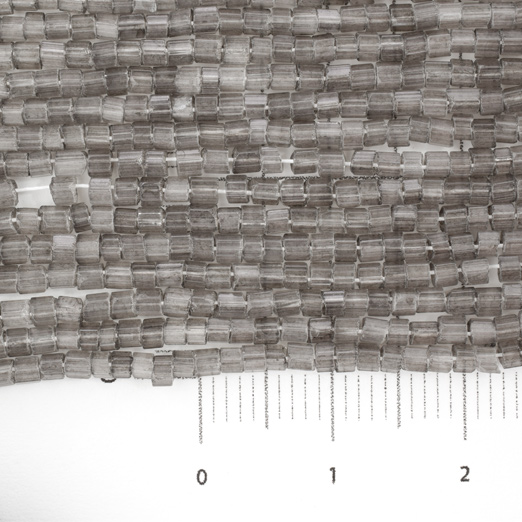 【糸通しビーズ チェコ製】10/0 六角 シルクグレー【約2m入り】