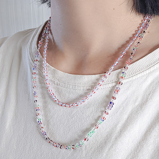 ネックレス作りにぴったりの、切れにくい糸 ビーズ刺繍にも使えます【約1m巻き】