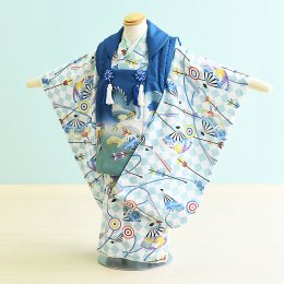 三歳男の子着物レンタル（3M0011）水色・青/たか・矢・斜め格子　花うさぎ
