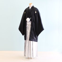 卒業式男性袴レンタル（DH0079）8号　黒|銀/紋