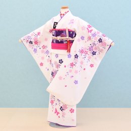 七五三着物七歳女の子レンタル（7-24）白/桜・蝶　ジャパンスタイル