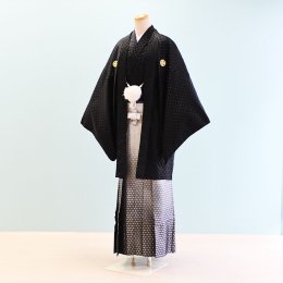 卒業式男性袴レンタル（M20-20-MH-11）7号　黒/金刺繍|黒・白/ぼかし