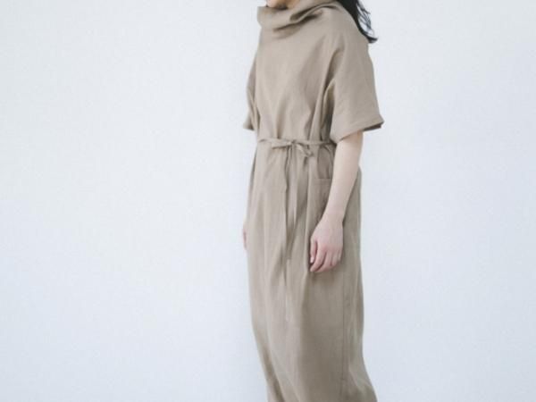 humoresqueoff turtle dressbeige