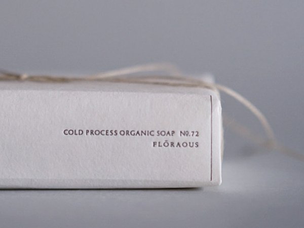 FLŌRAOUS　cold process organic soap