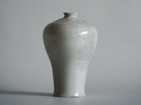 長戸裕夢 白磁輪花向付 白磁輪花向付 / 長戸裕夢 – うつわと古物 幹