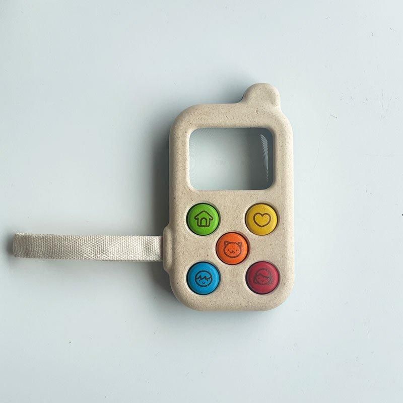 PLANTOYS マイファーストフォン 5674 マイファーストフォン | PLANTOYS - 【公式】 木のおもちゃ