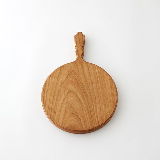 山桜のカッティングボード 丸 Woodpecker ウッドペッカー いちょうの木のまな板 カッティングボード 木のお皿