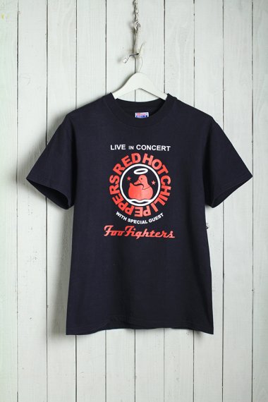 RED HOT CHILI PEPPERS×Foo Fighters Tee【Dead Stock】 - イエロー 