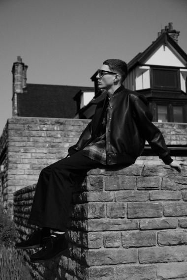 00's アーカイブ　レザーカーディガン　vkei お兄系　グランジ 00's アーカイブ レザーカーディガン vkei お兄系 グランジ