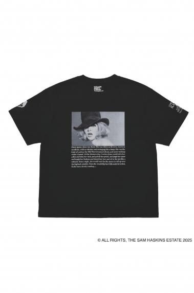 野口強 STIE lo. × Sam Haskins L Tシャツ Sam Haskins × Stie-lo Tシャツ | 黒 - イエローケーキ | YELLOW CAKE 通販