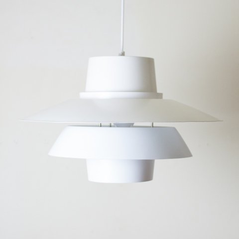DENMARK NORDISK SOLAR VERONA WHITE PENDANT LAMP