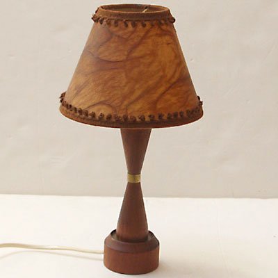 SOLID TEAK TABLE LAMP/WOODEN VINTAGE SHADE
