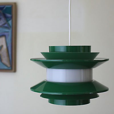FINLAND GREEN SHADES LAMP