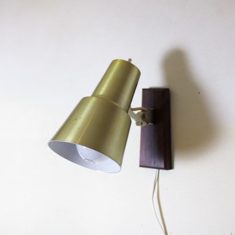 DENMARL SOLID ROSEWOOD BASE WALL LAMP