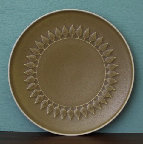 DENMARK B&G RELIEF LARGE PLATE(BRIGHT COLOR)