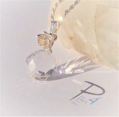 ヒマラヤ水晶ネックレス - P4ショッピング