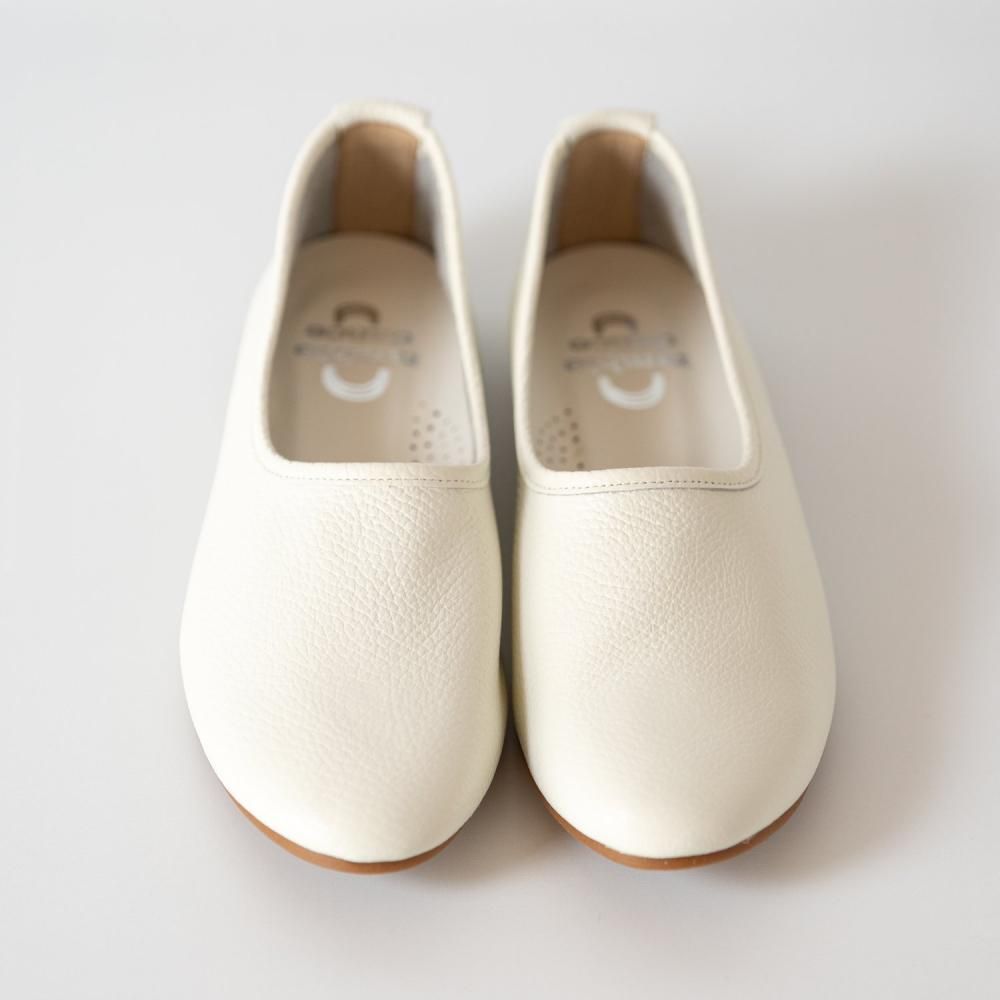 SALE30%OFF】ramble dance スリッポン WHITE - 大人のための