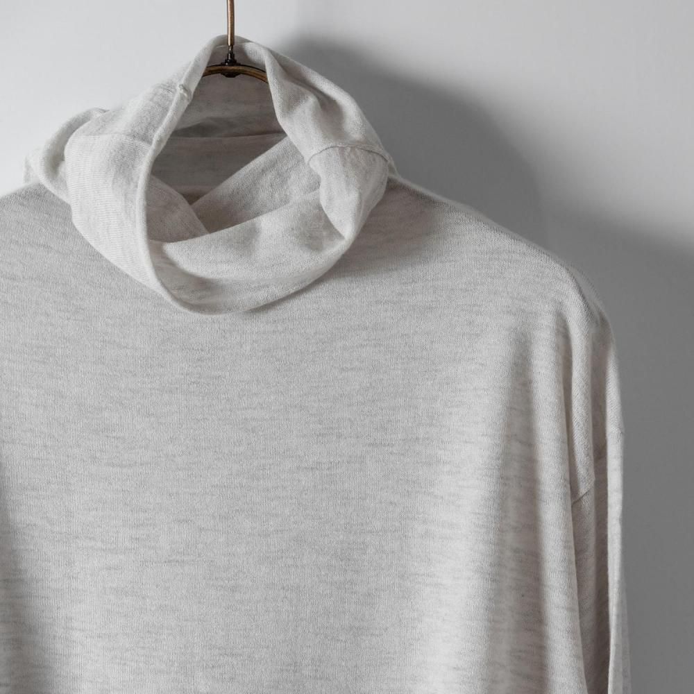 <img class='new_mark_img1' src='https://img.shop-pro.jp/img/new/icons13.gif' style='border:none;display:inline;margin:0px;padding:0px;width:auto;' />C.T.plage ラクーン混タートルネックセーター L.GRY