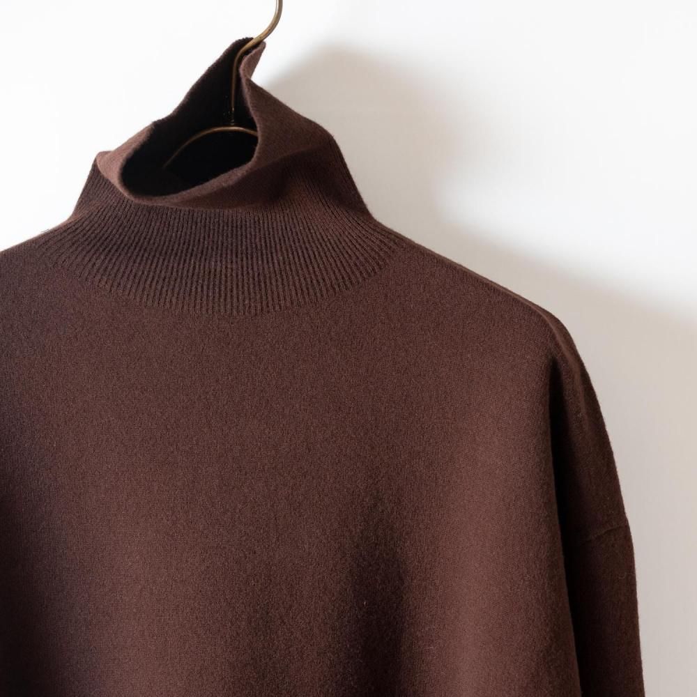 <img class='new_mark_img1' src='https://img.shop-pro.jp/img/new/icons13.gif' style='border:none;display:inline;margin:0px;padding:0px;width:auto;' />nicholson&nicholson POLLY BRN