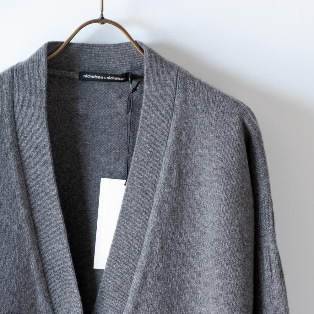 <img class='new_mark_img1' src='https://img.shop-pro.jp/img/new/icons13.gif' style='border:none;display:inline;margin:0px;padding:0px;width:auto;' />nicholson&nicholson JANE GRY