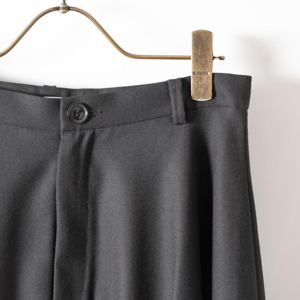 <img class='new_mark_img1' src='https://img.shop-pro.jp/img/new/icons13.gif' style='border:none;display:inline;margin:0px;padding:0px;width:auto;' />assiette 饤ȥߥɥĥΥե쥢 BLK