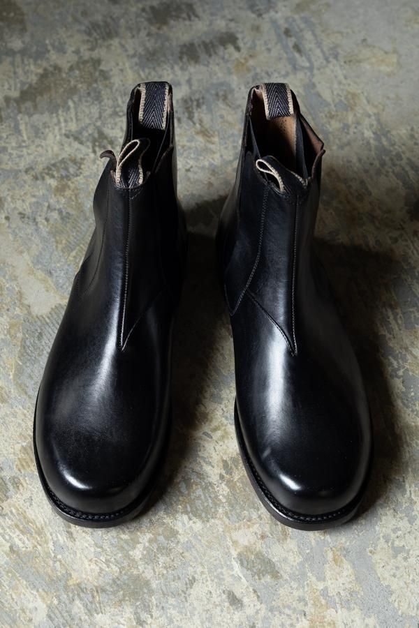 FRANK LEDER × LUDWIG REITER HORSE HYDE Frank Leder LUDWIG REITER Horse hide