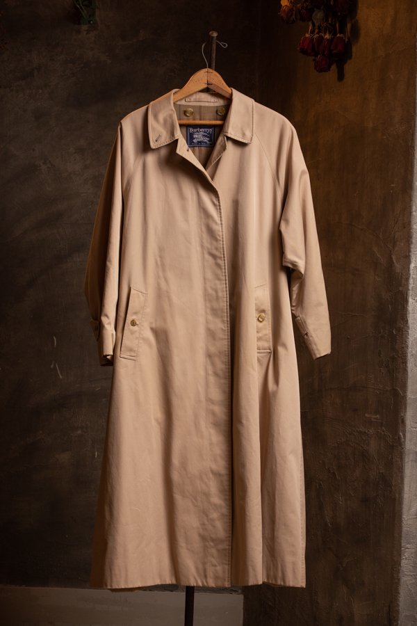 VINTAGE ITEM】80s BURBERRY Ladies Big 一枚袖-SLOW＆STEADY