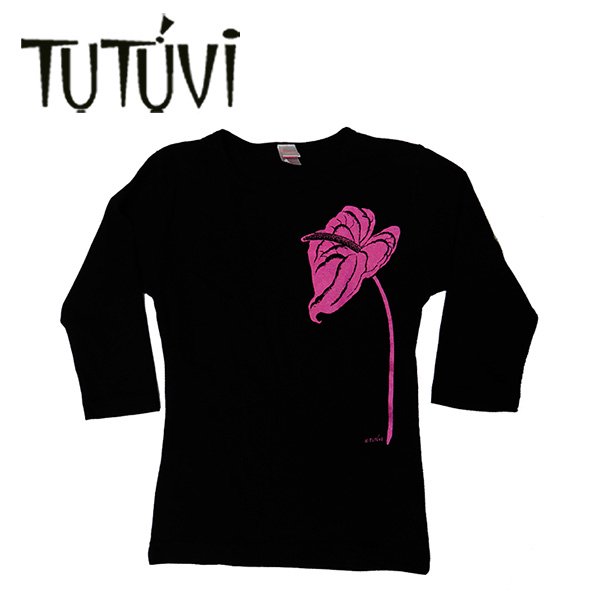 TUTUVI　七分袖Tシャツ　ワンサイズ上がおすすめ小さめレディースサイズ（柄：アンスリウム　色：ブラック・ピンク）【画像3】