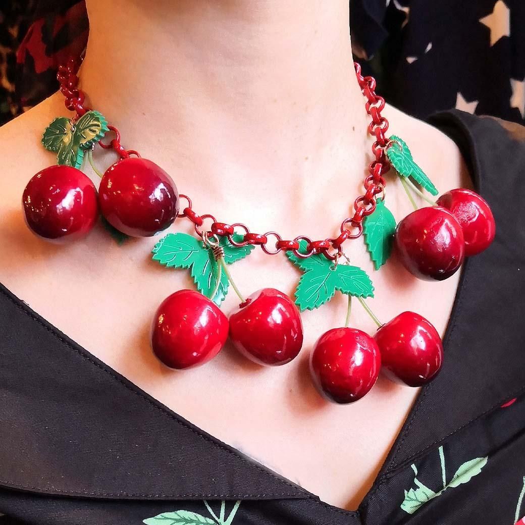 Collectif Vintage 40s Cherries Necklace Vallery S Trap Online Shop